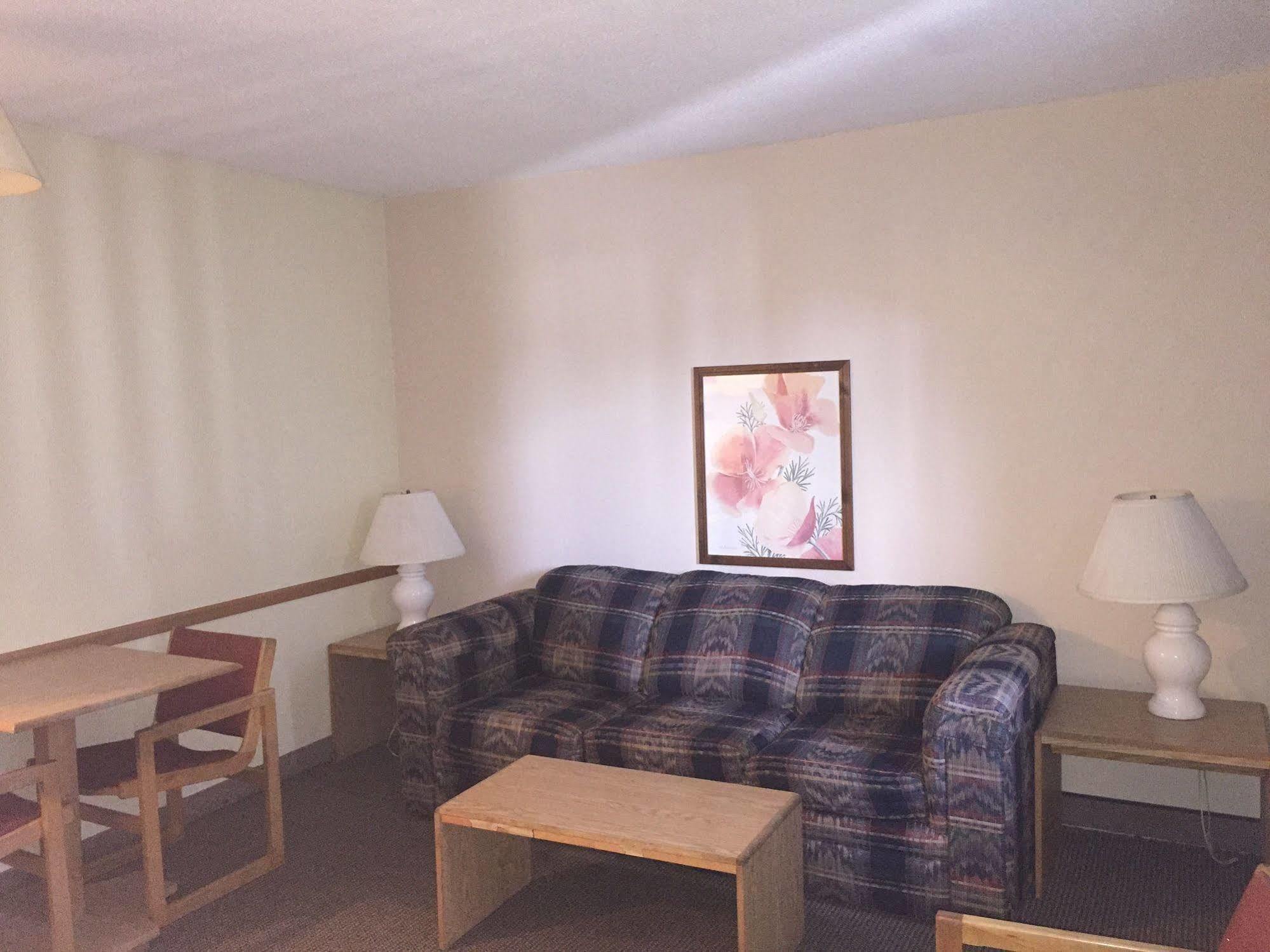 Tyee Village Motel Port Alberni Eksteriør bilde